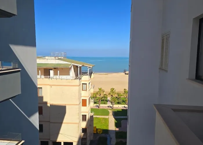 Nova Qerret Zl Apartmán *