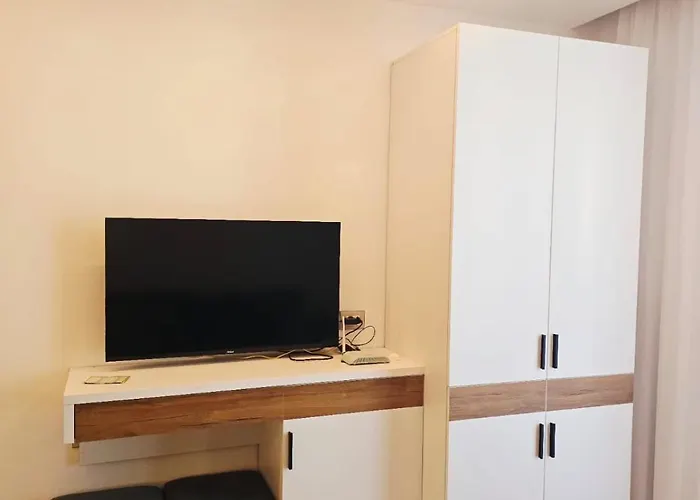 Nova Qerret Zl Apartmán Golem (Tirana)