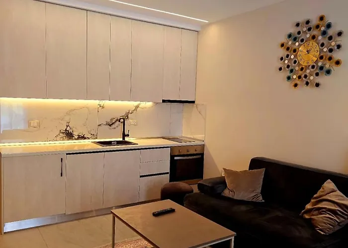 Apartmán Nova Qerret Zl